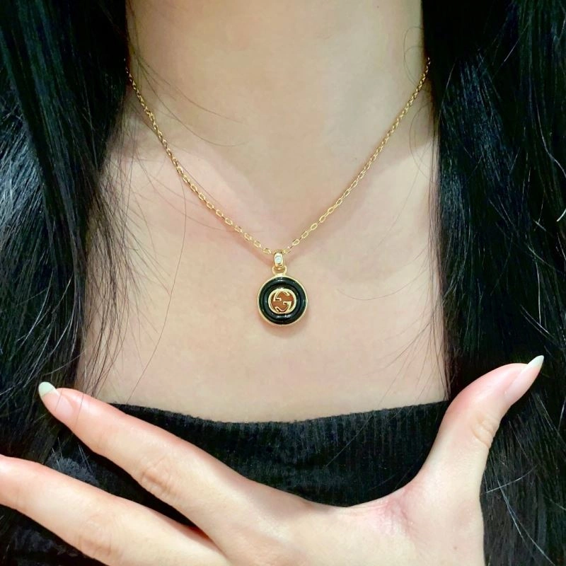 Gucci Necklaces AllSeason 245125