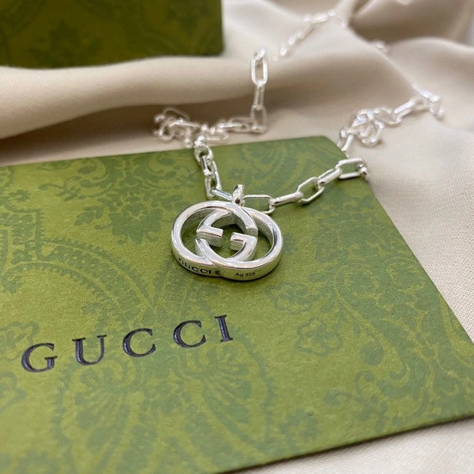 FlexibleFit Gucci Necklaces 245110
