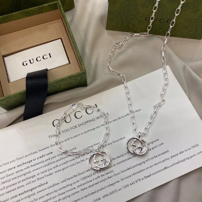 FlexibleFit Gucci Necklaces 245110