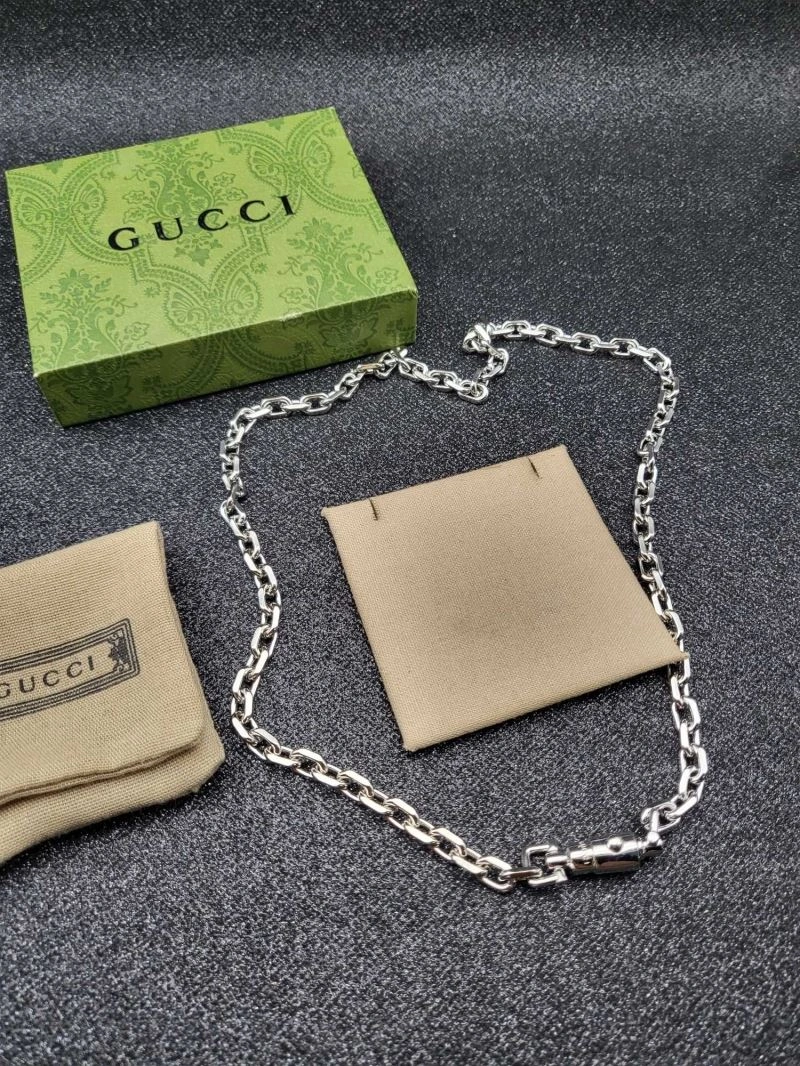 Sporty Gucci Necklaces 245056