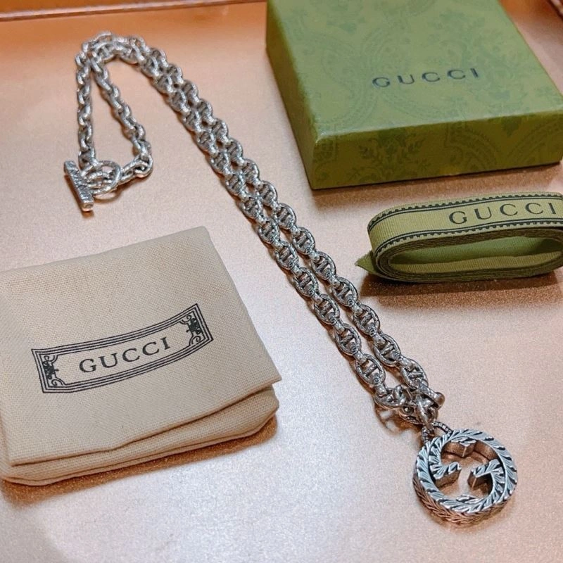 Stylish Gucci Necklaces 245060