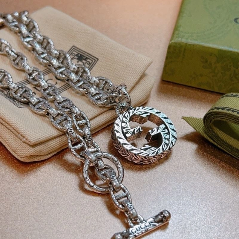 Stylish Gucci Necklaces 245060