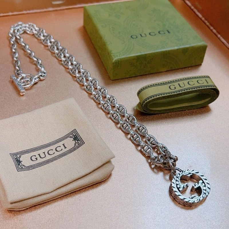 Stylish Gucci Necklaces 245060