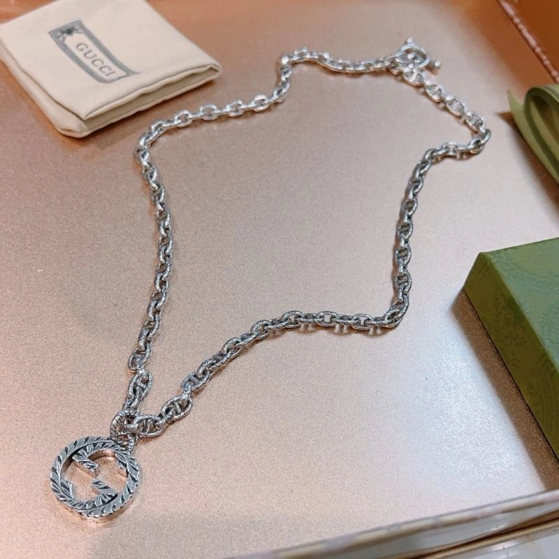 Stylish Gucci Necklaces 245060