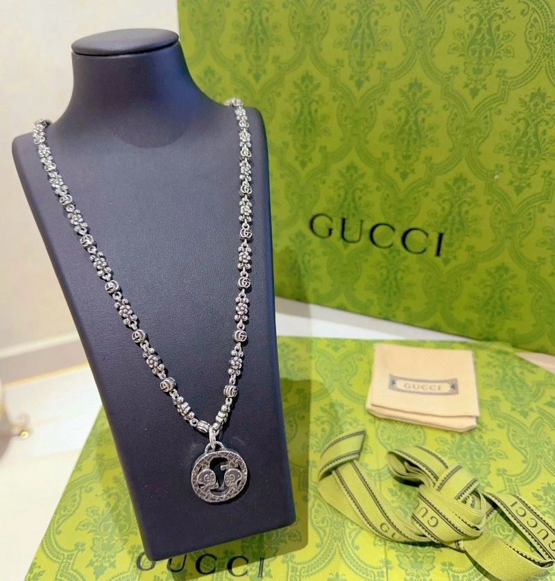 Efficient Gucci Necklaces 245035