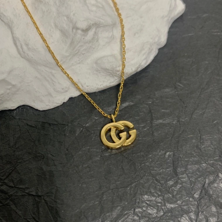 Gucci Necklaces Lightweight 245013