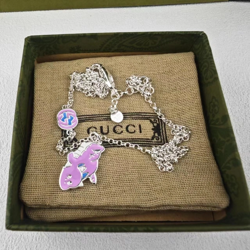 Gucci Necklaces WellDesigned 245021