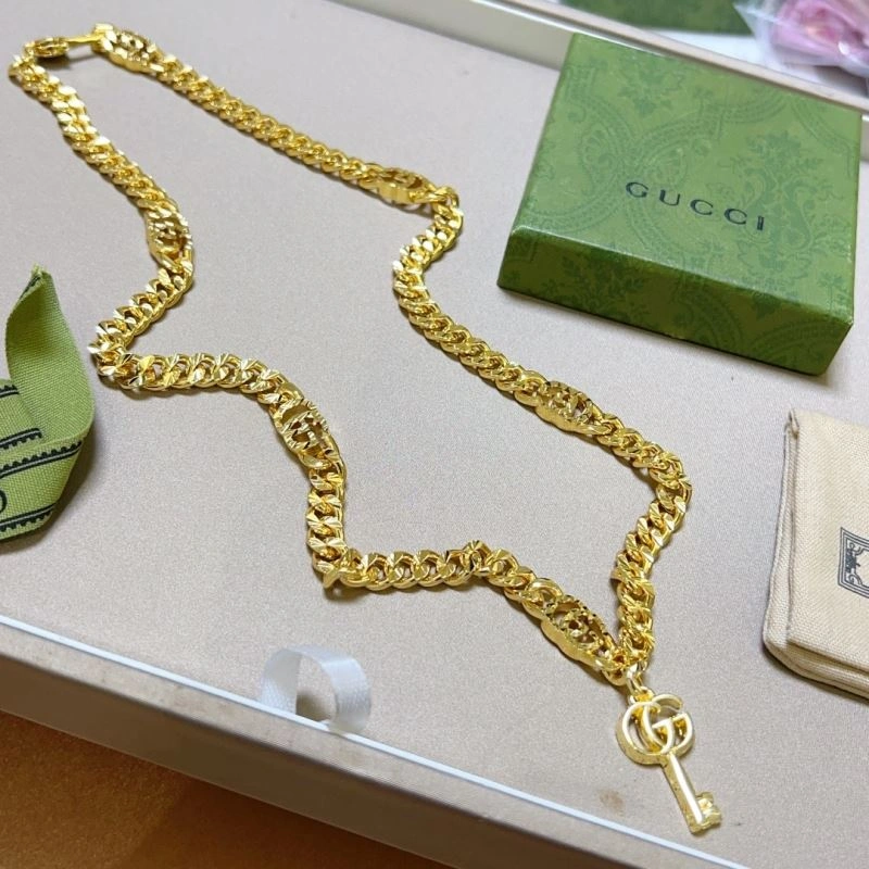 Bold Gucci Necklaces 245038