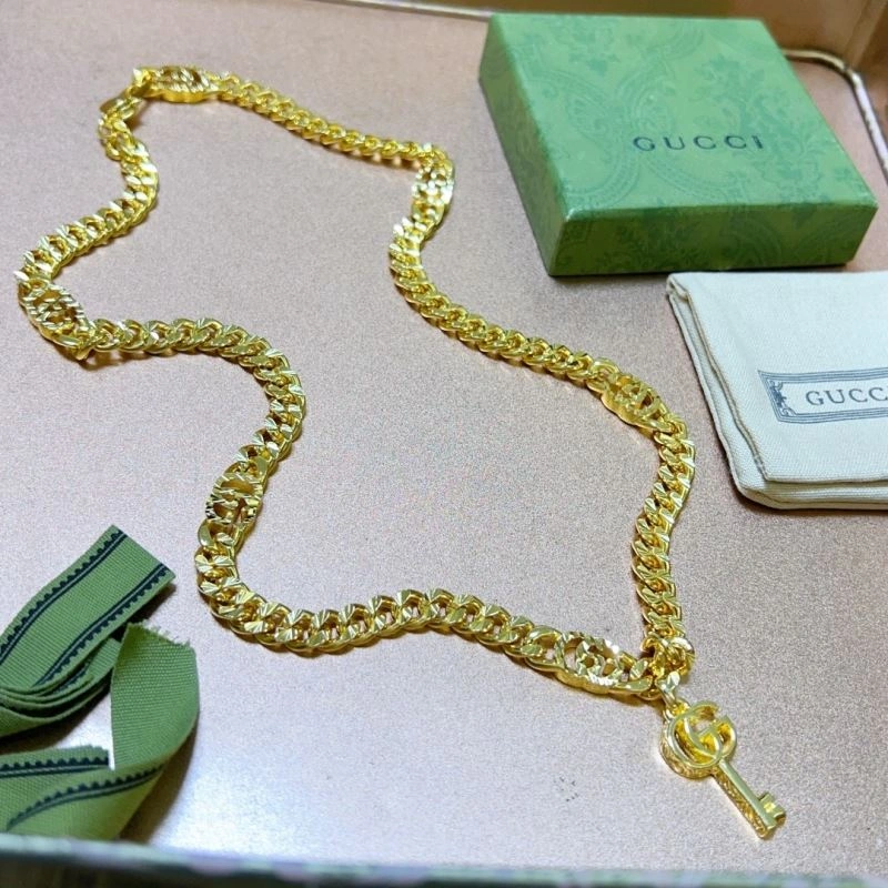 Bold Gucci Necklaces 245038