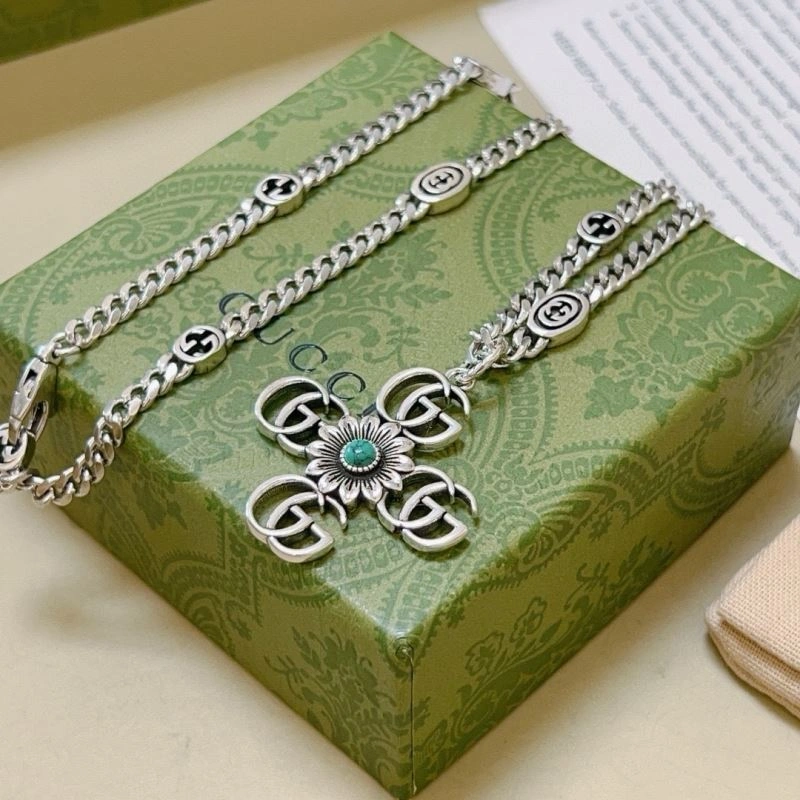 Affordable Gucci Necklaces 244997