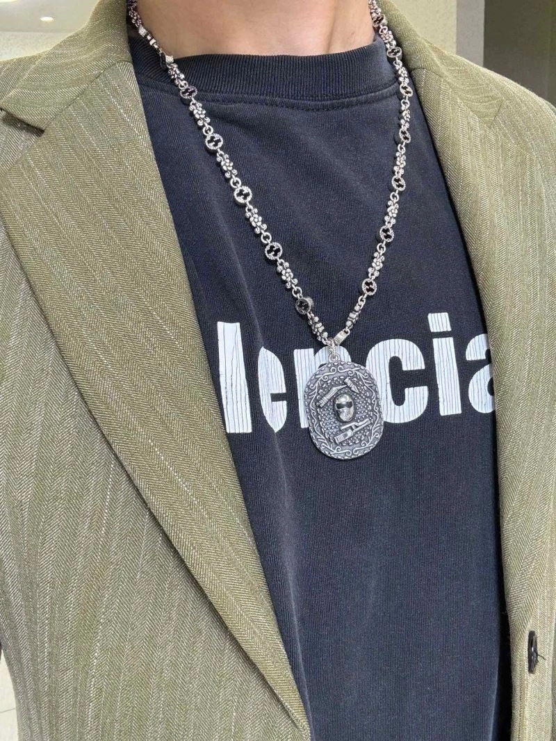 ModernLook Gucci Necklaces 244971