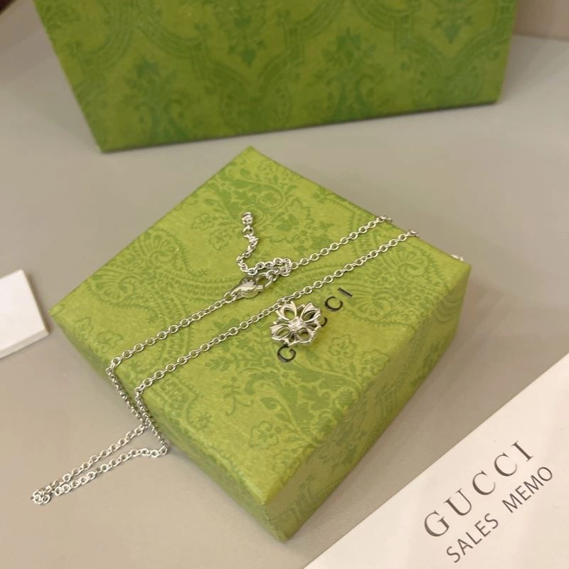 Gucci Necklaces Attractive 244770