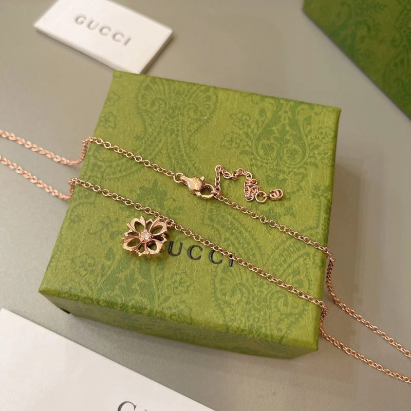 Premium Gucci Necklaces 244761