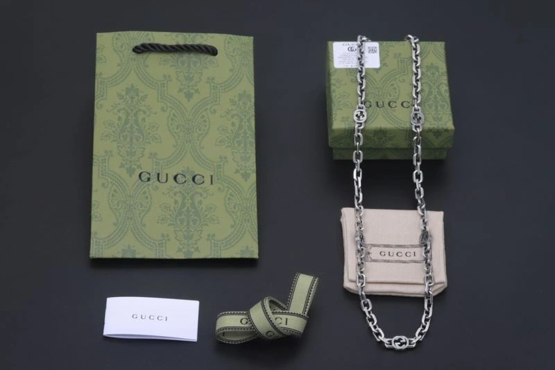 Gucci Necklaces Casual 244777