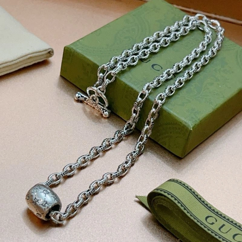 Sleek Gucci Necklaces 244780