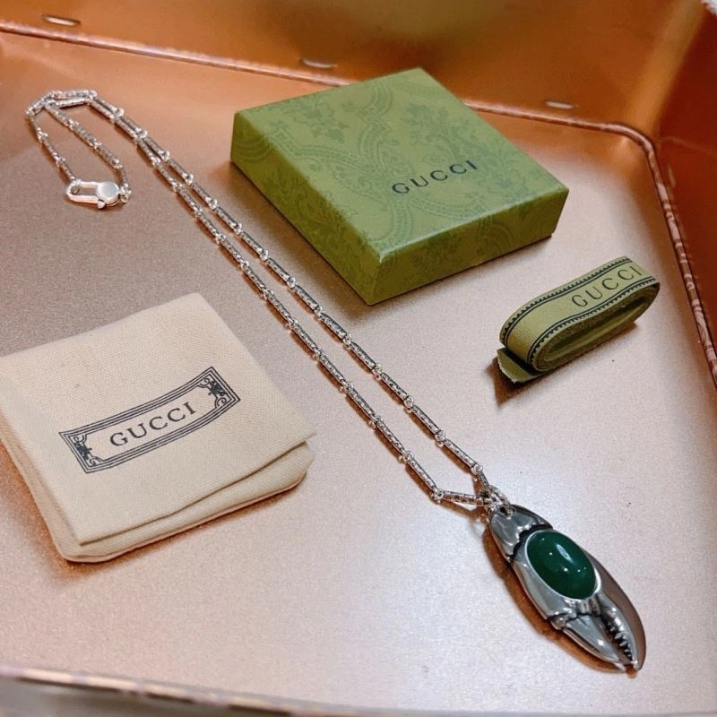 WaterResistant Gucci Necklaces 244758