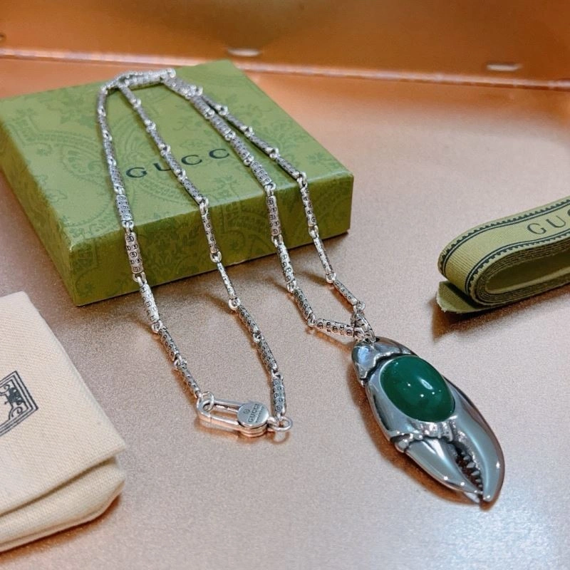 WaterResistant Gucci Necklaces 244758