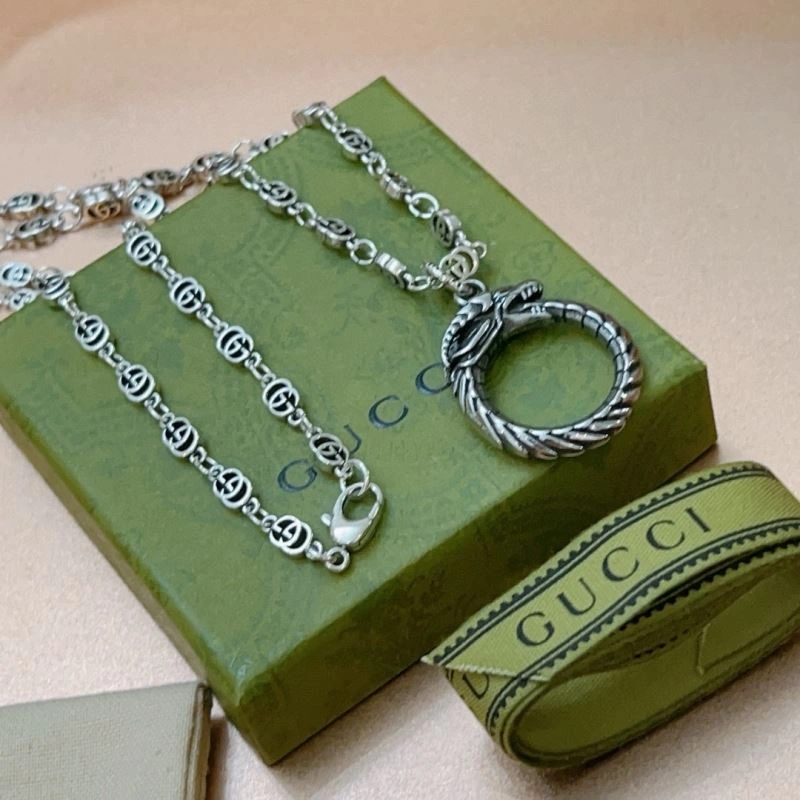 ModernLook Gucci Necklaces 244756