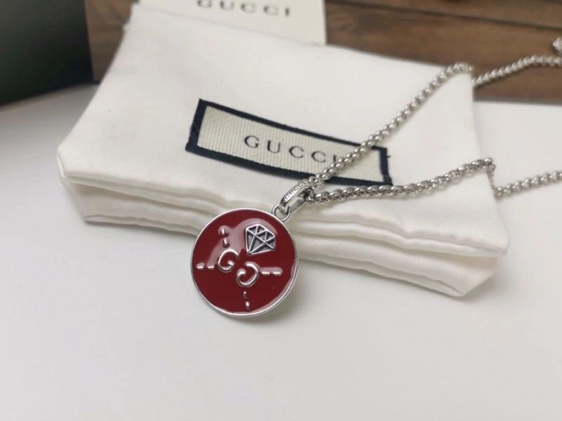 Neat Gucci Necklaces 244749