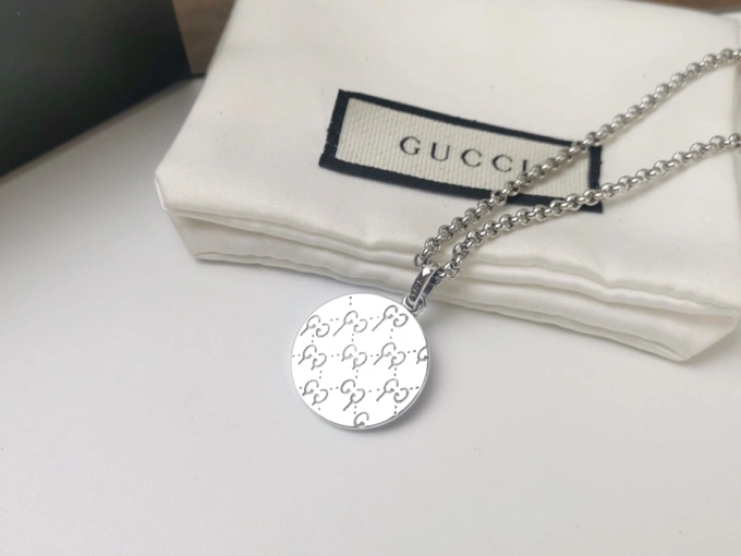 Neat Gucci Necklaces 244749