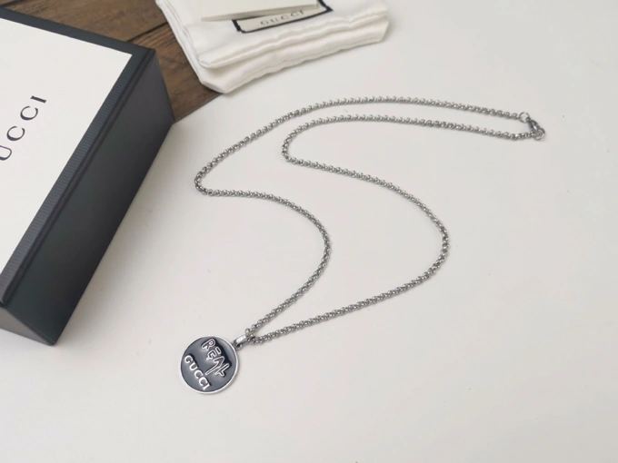 Neat Gucci Necklaces 244749