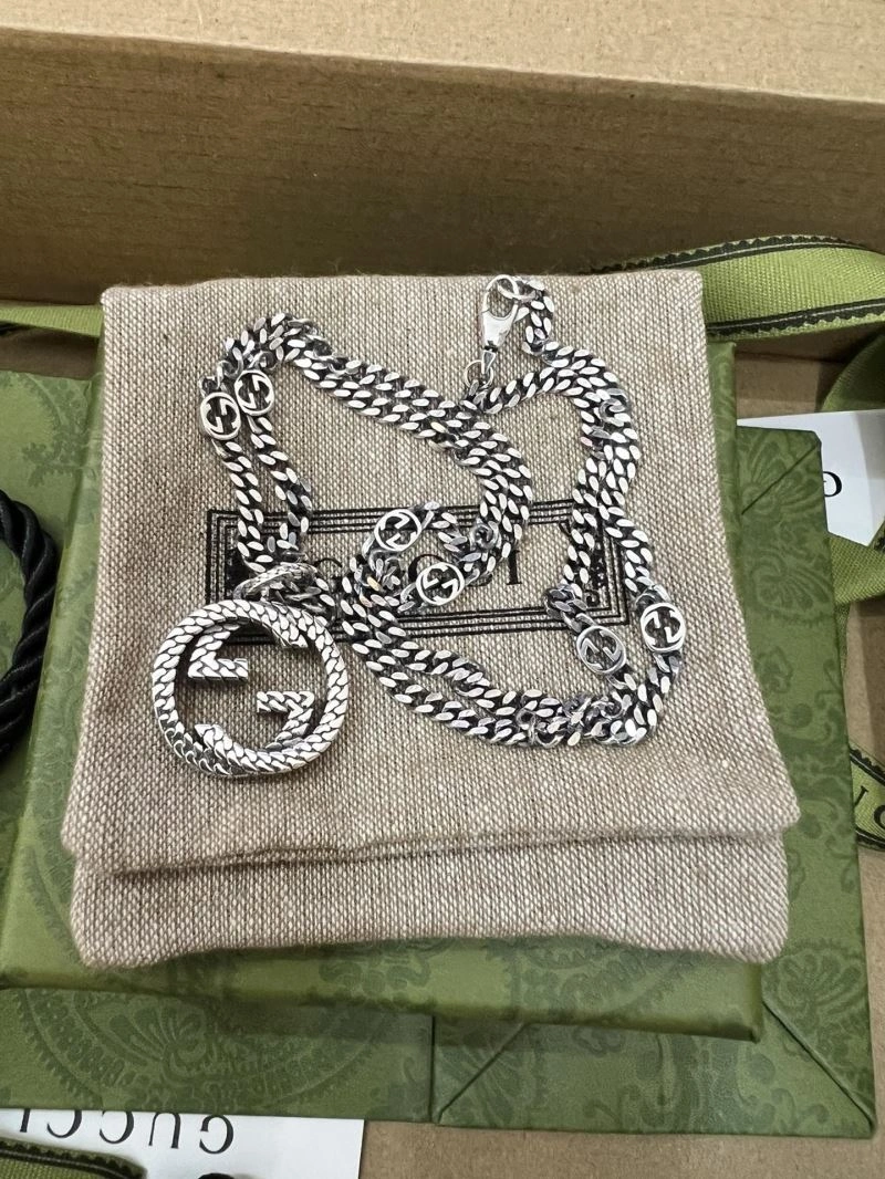 Trendsetting Gucci Necklaces 244729