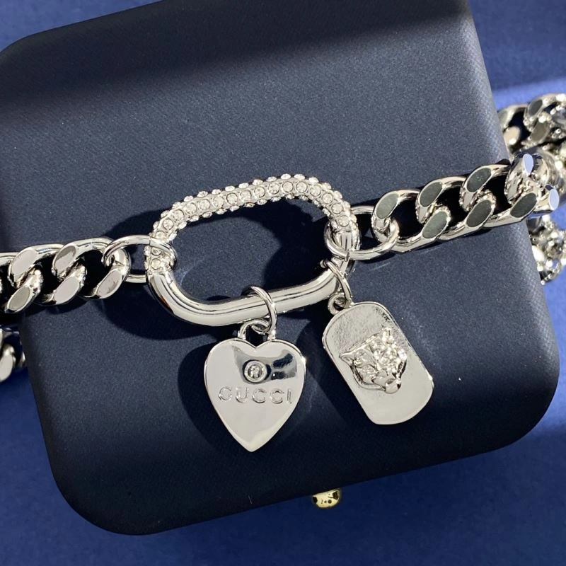 Gucci Necklaces ModernLook 244725