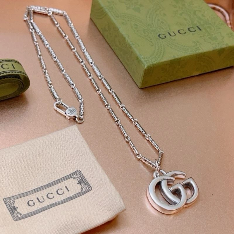 Gucci Necklaces Casual 244739