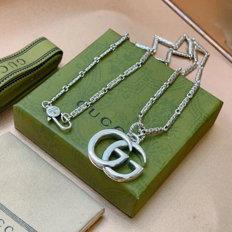Gucci Necklaces Casual 244739