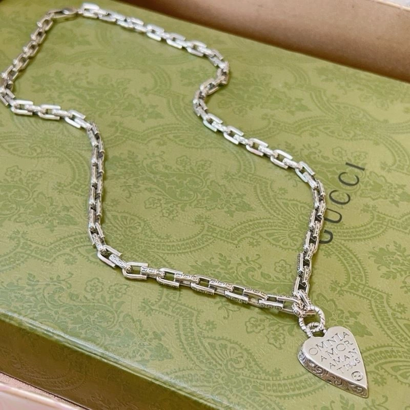 Neat Gucci Necklaces 244688