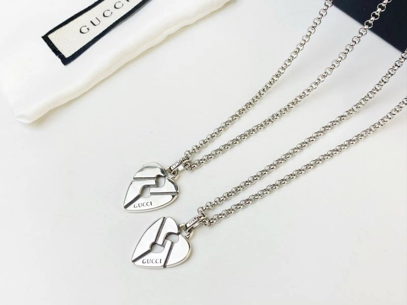 Affordable Gucci Necklaces 244703