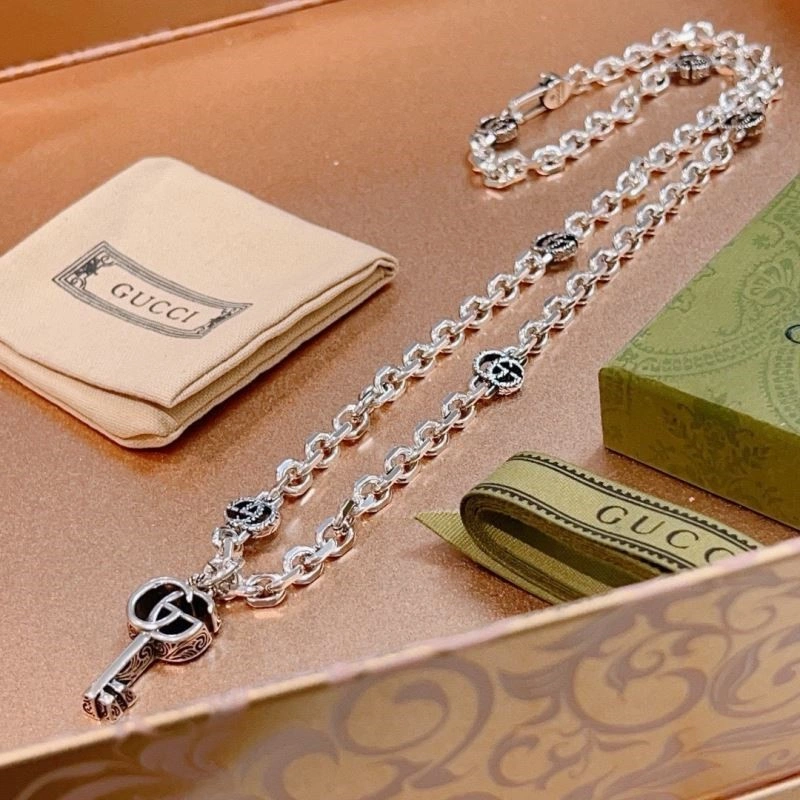 FlexibleFit Gucci Necklaces 244552