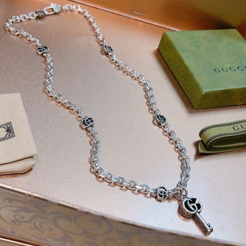 FlexibleFit Gucci Necklaces 244552