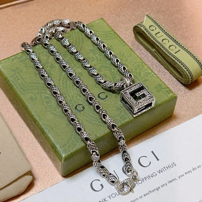 Gucci Necklaces Comfortable 244548