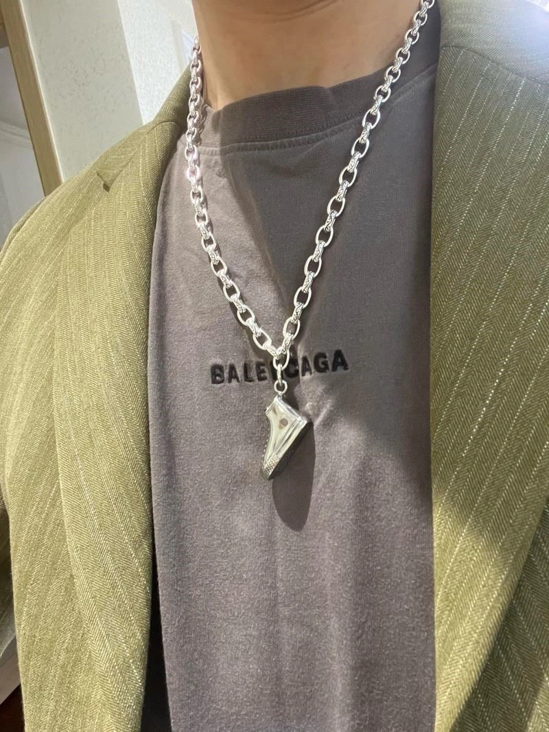 HighPerformance Gucci Necklaces 244526