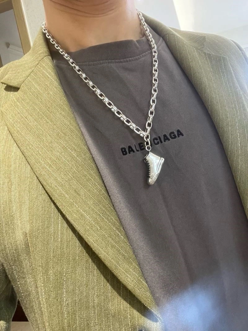 HighPerformance Gucci Necklaces 244526