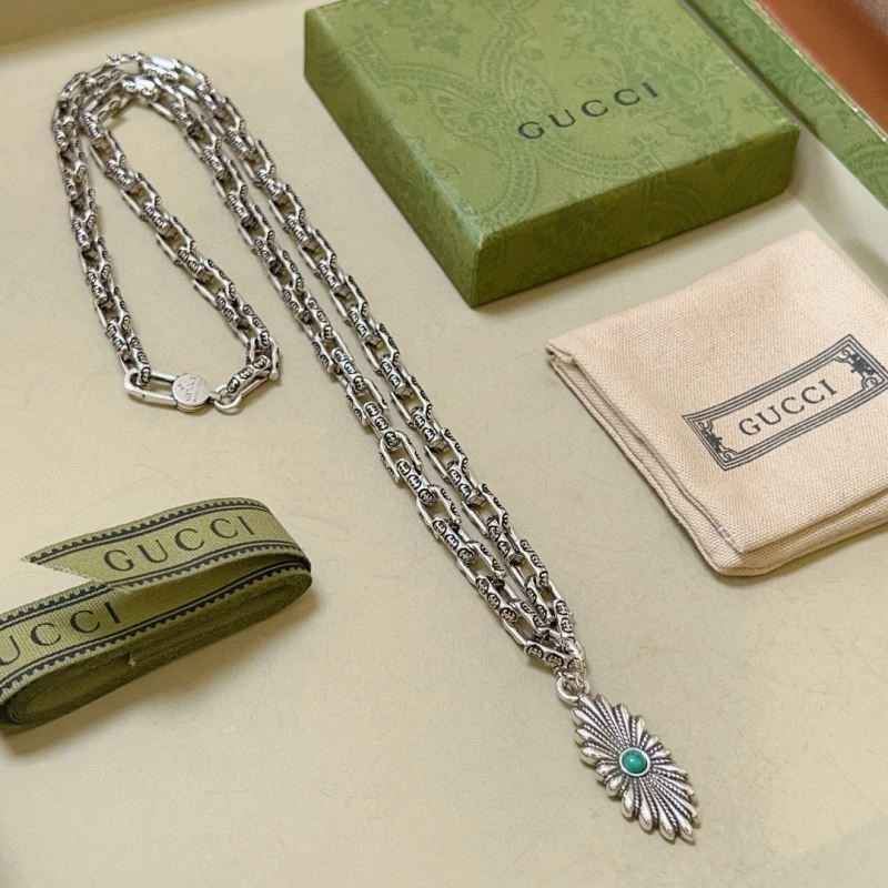 Sporty Gucci Necklaces 244537