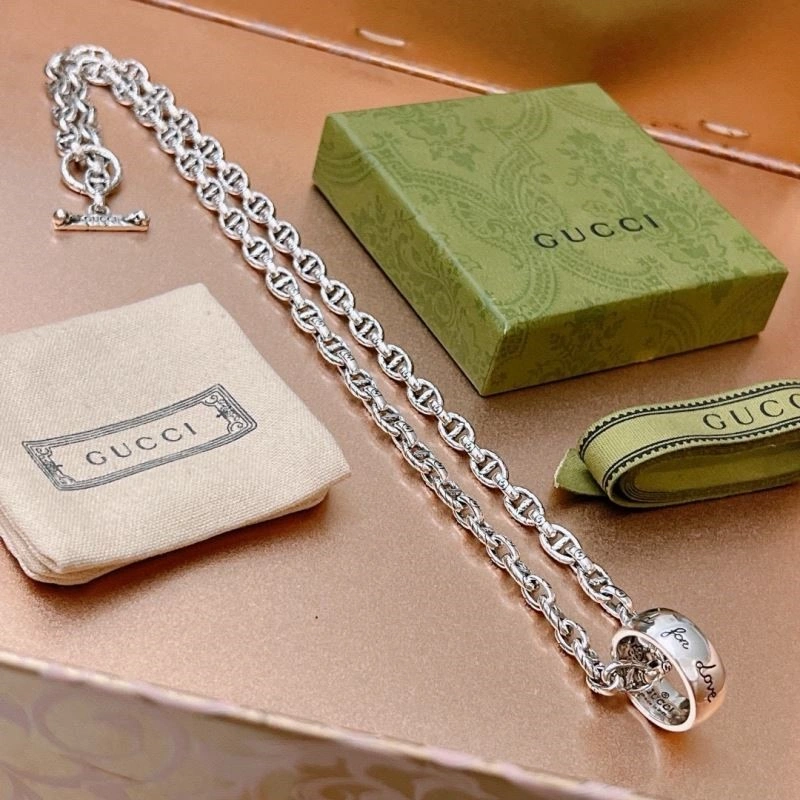 Gucci Necklaces Fashionable 244531