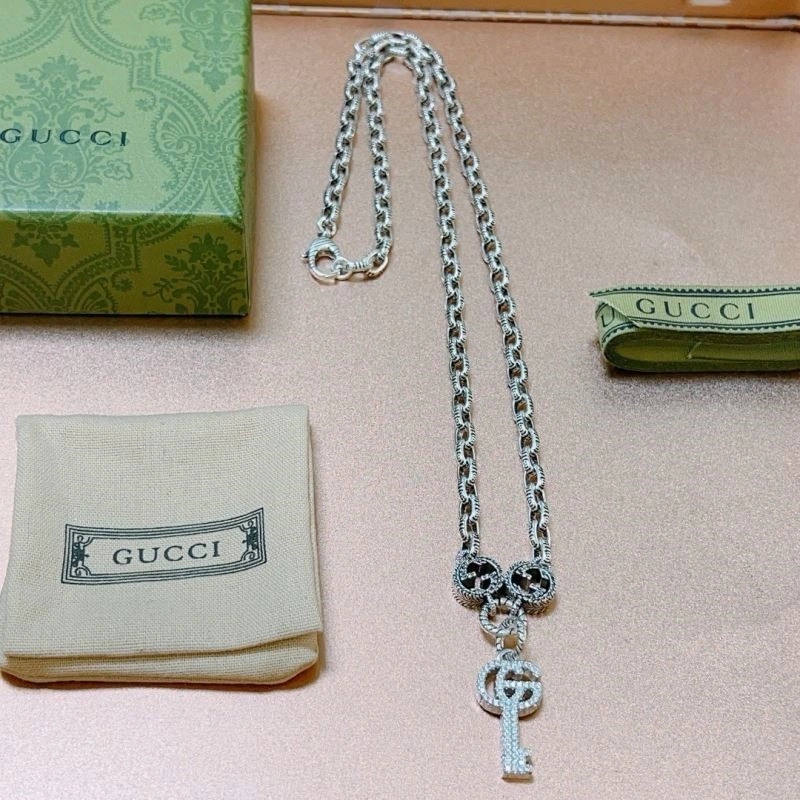 FashionForward Gucci Necklaces 244547