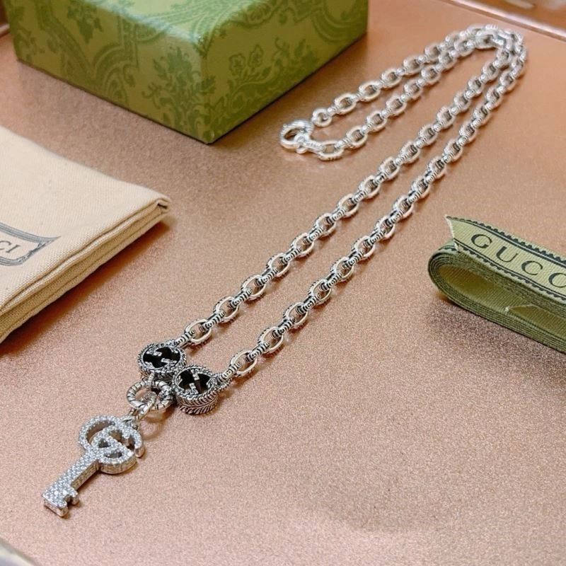 FashionForward Gucci Necklaces 244547