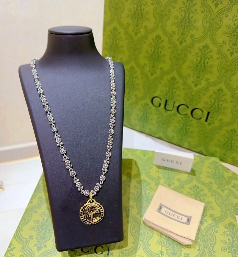 Gucci Necklaces Trendsetting 244534