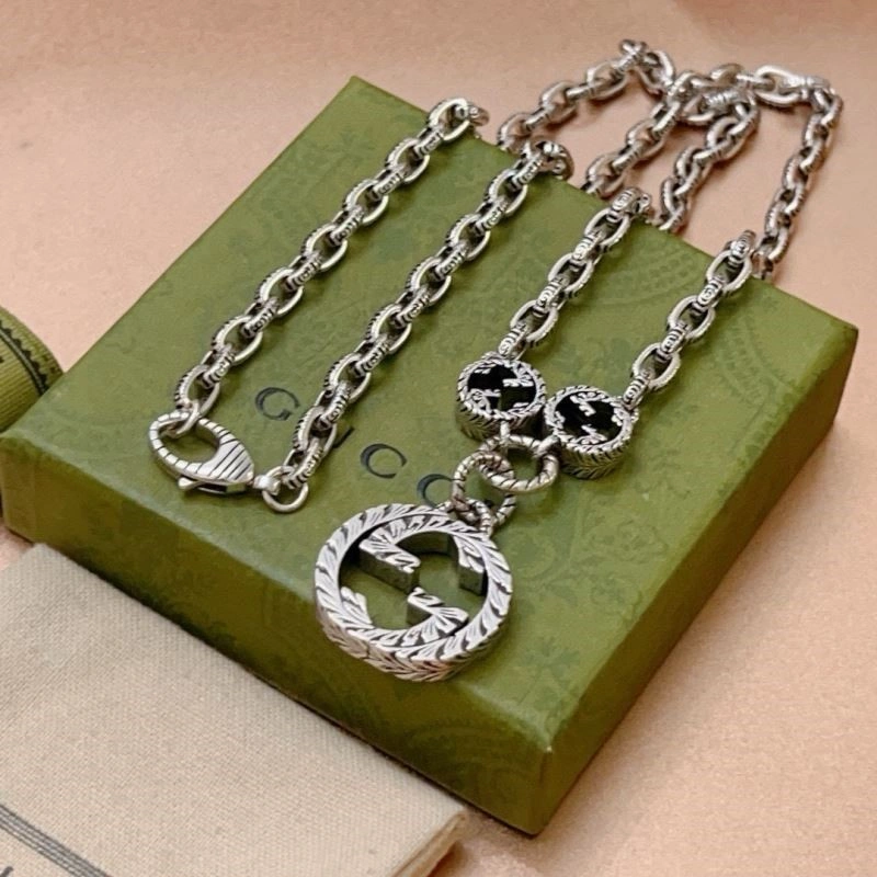 Gucci Necklaces Casual 244515