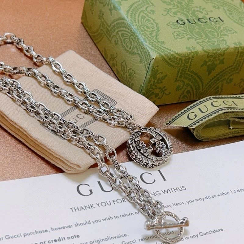Snug Gucci Necklaces 244497