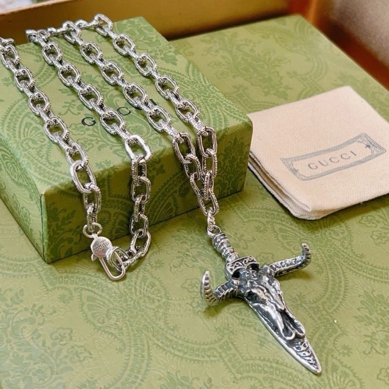 Gucci Necklaces Casual 244477