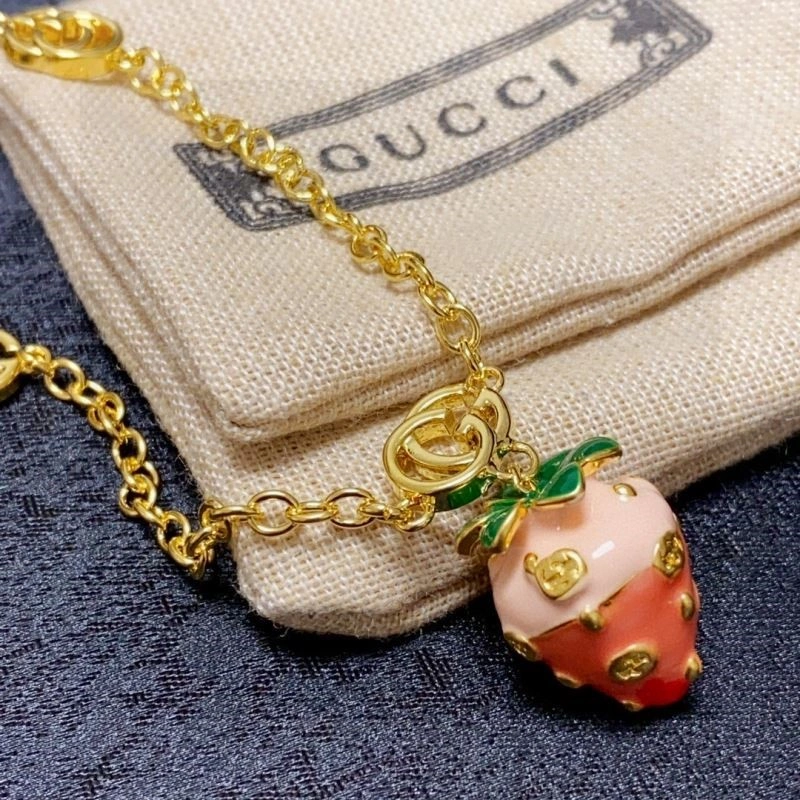 Refined Gucci Necklaces 244337