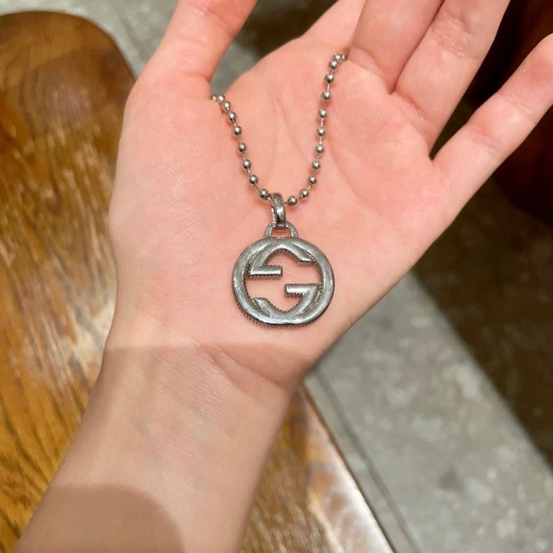 Gucci Necklaces HighQuality 244329