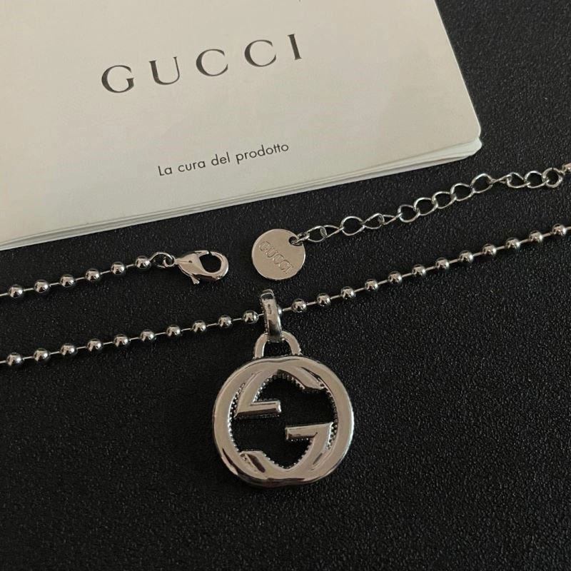 Gucci Necklaces HighQuality 244329