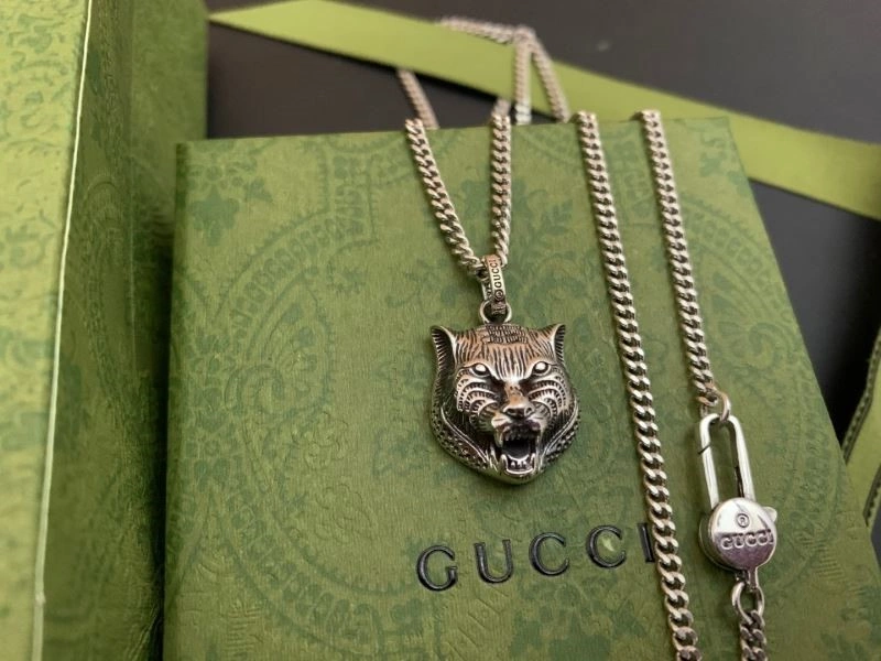 Gucci Necklaces Affordable 244336