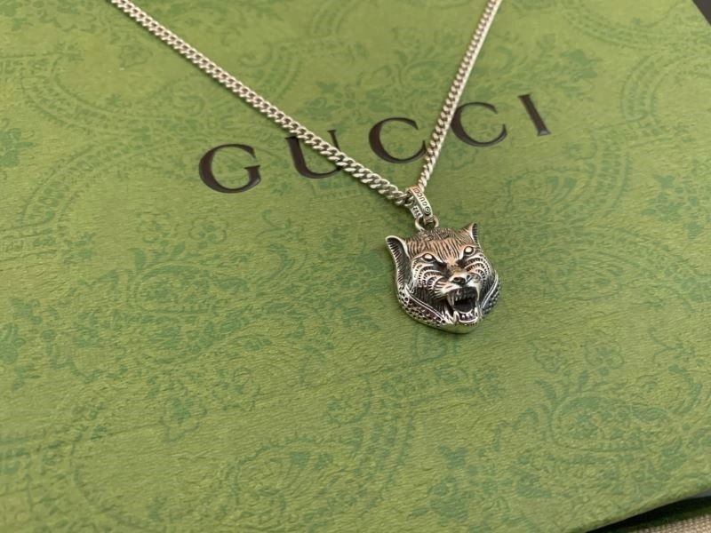 Gucci Necklaces Affordable 244336