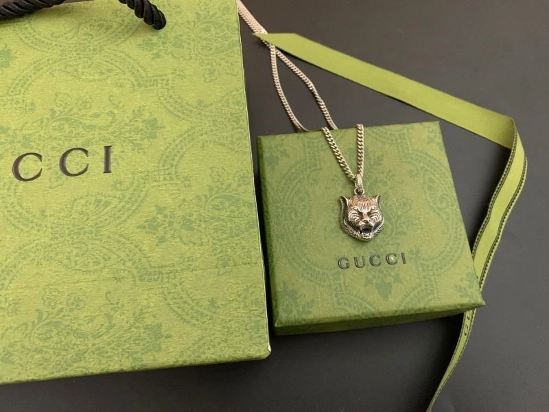 Gucci Necklaces Affordable 244336